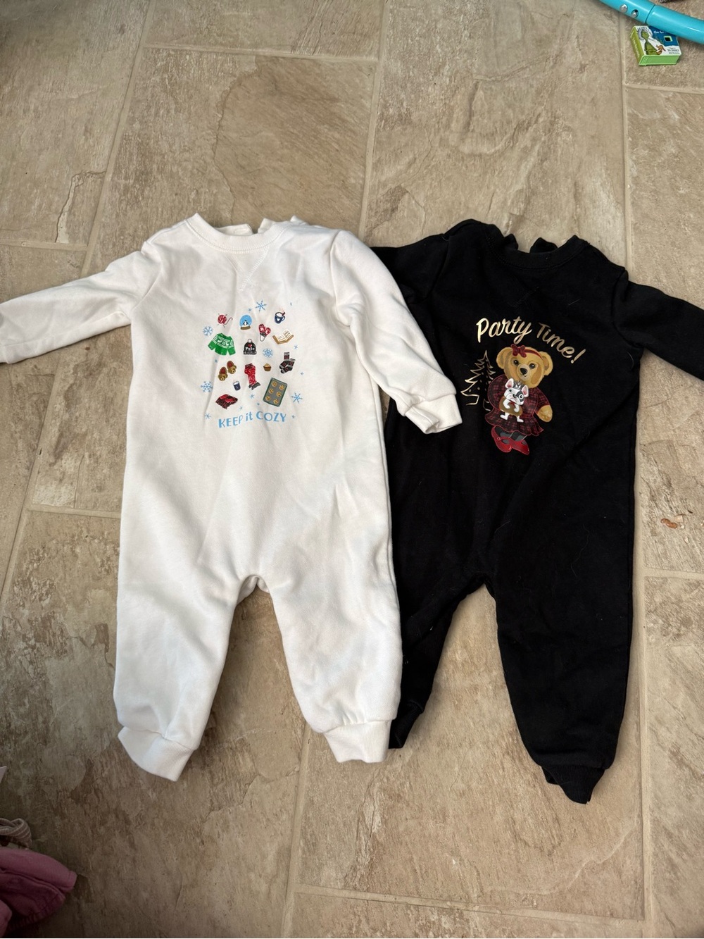 2 Ralph Lauren Sweatshirt Coveralls White/ Black Baby One-Piece 9 Months